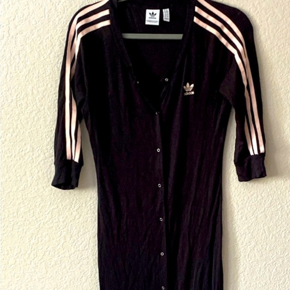 Adidas dress snaps